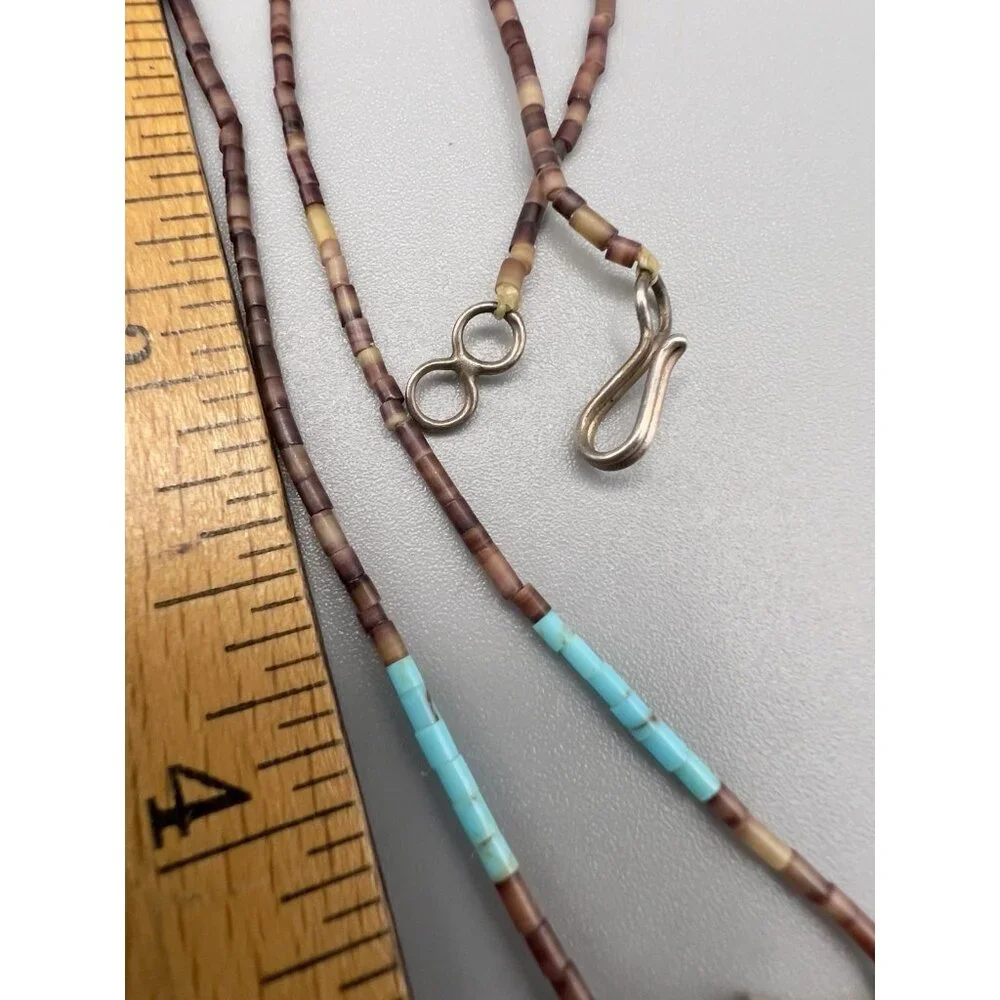 Vintage 70s Zuni Native American Carved Fetish Gemstone Necklace - Picture 11 of 11